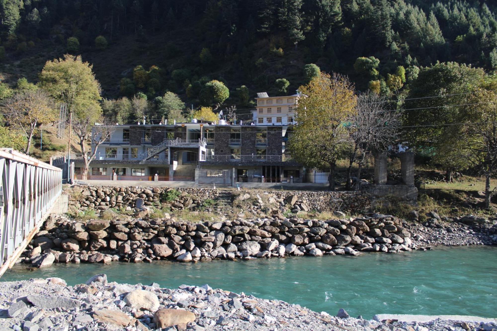 River Garden Hotel And Resort Naran Luaran gambar